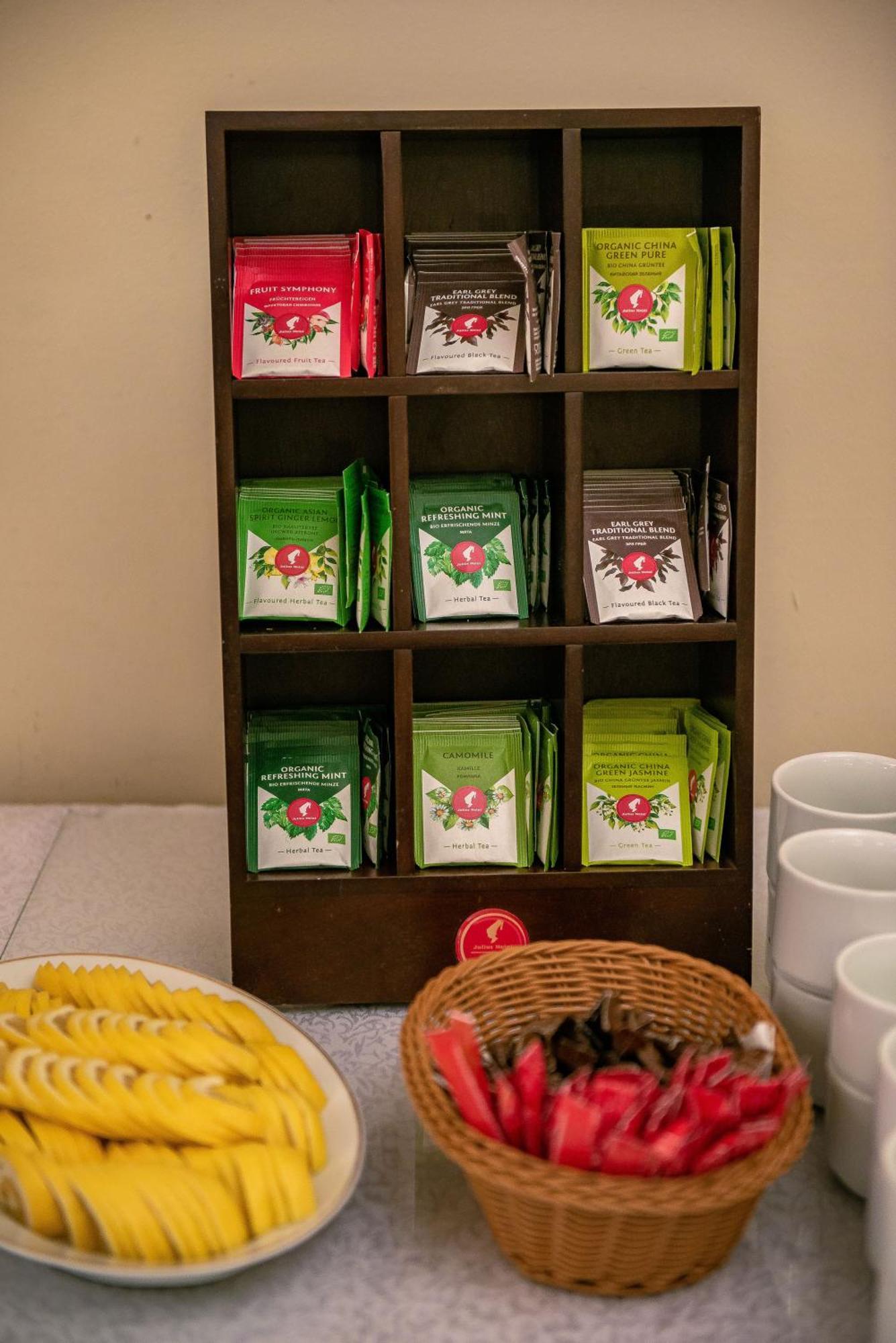 多依娜酒店 尼普顿 外观 照片